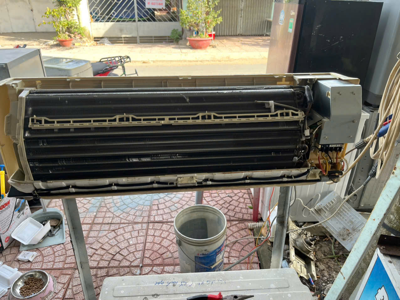 Hotline 0939.462.897 – Sửa Chữa Máy Lạnh Cần Thơ Nhanh Chóng, Uy Tín